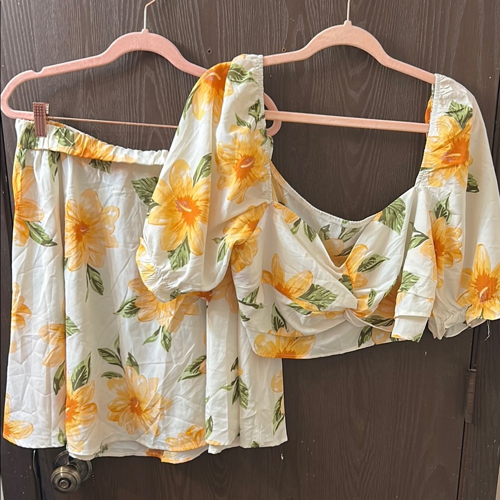 Floral Puff Sleeve Top - Matching Skirt